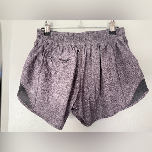Lululemon Hotty Hot Shorts 4” Grey - Picture 3 of 4